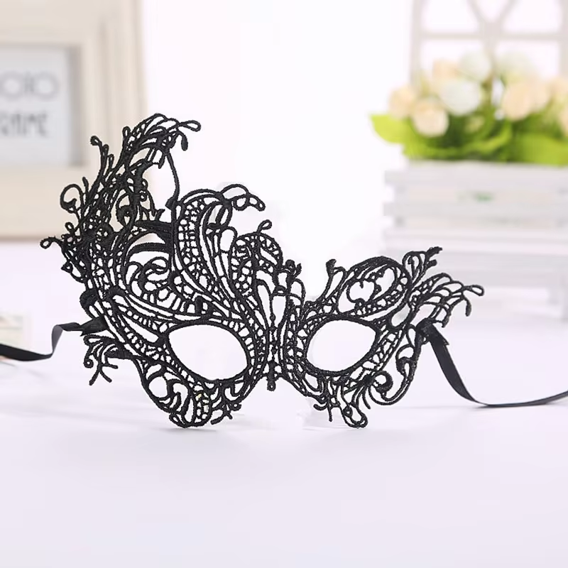 2点セット ブラック フード付きチュールケープ + レースマ - Black Face Mask Pack のレビューと価格